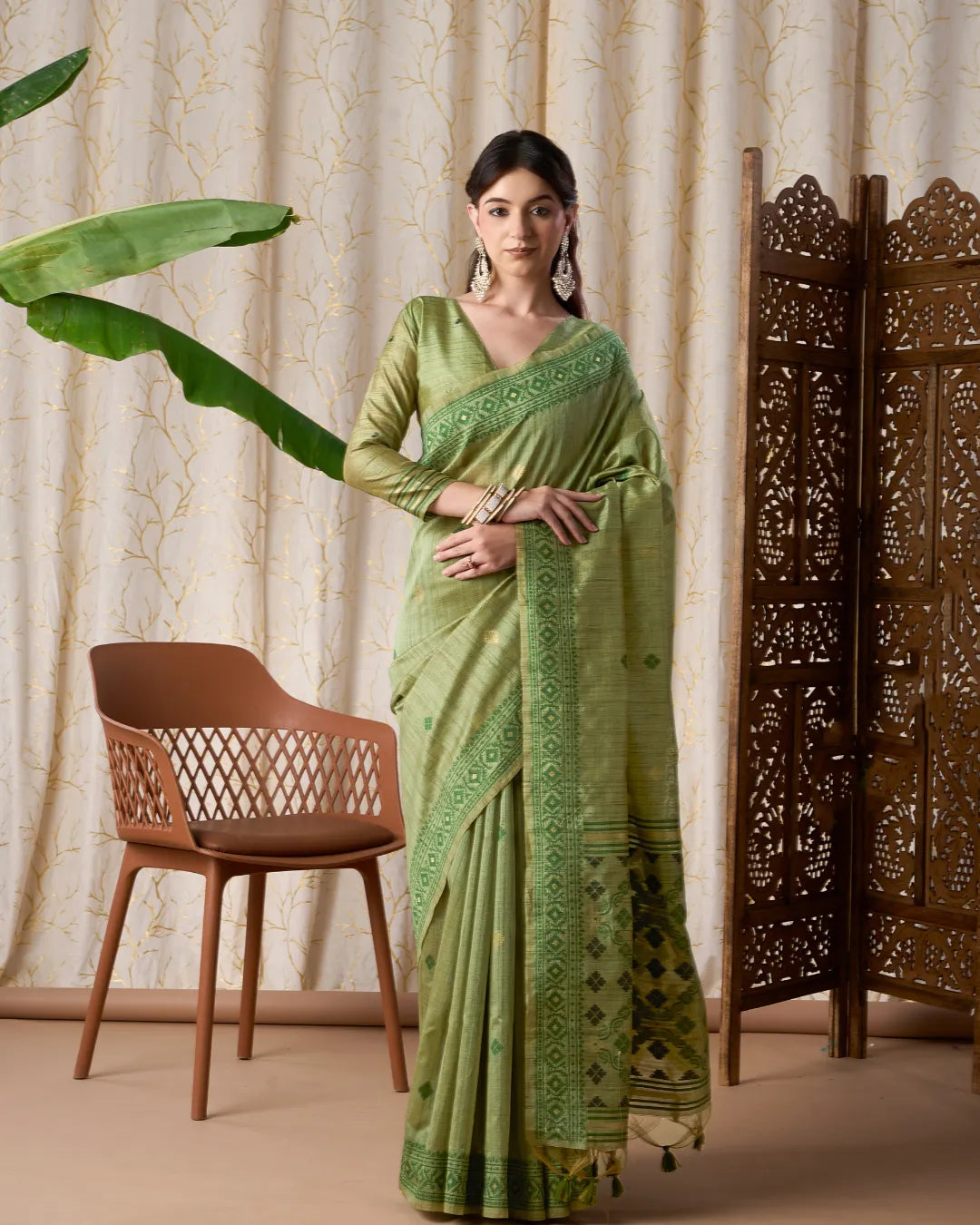 Onion Pink Jamdani Tassar Silk Saree with Resham Border