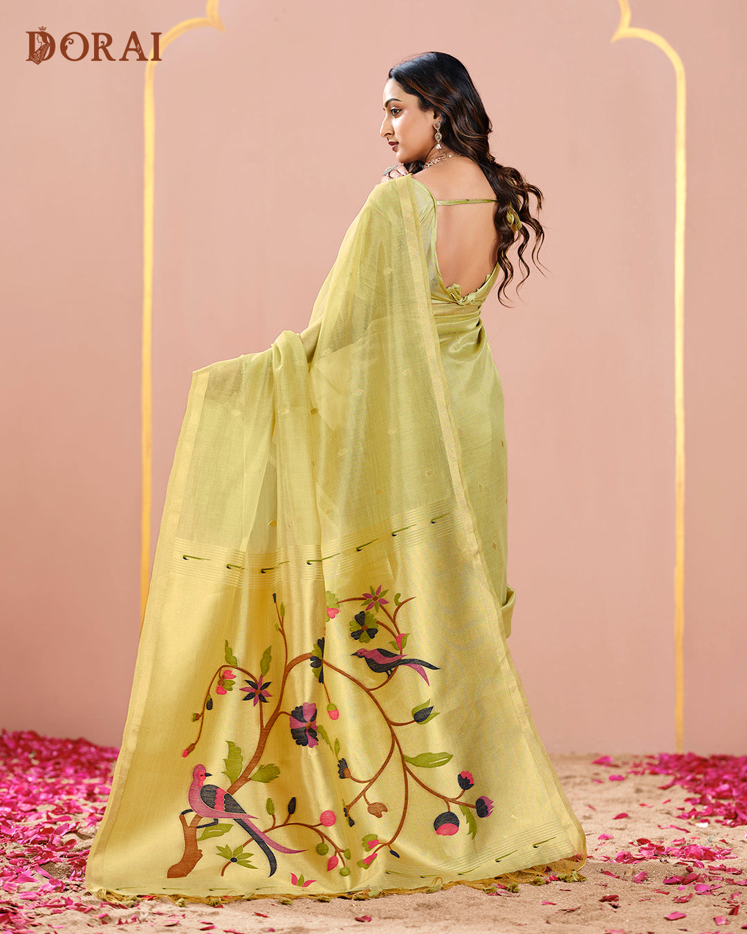 Dhakai Jamdani Light Pistachio Green Muga Tissue Cotton Saree – Woven Paisley Pallu