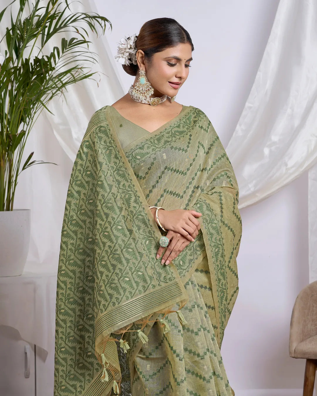 Pista Green Geometric Muga Cotton Jamdani Saree