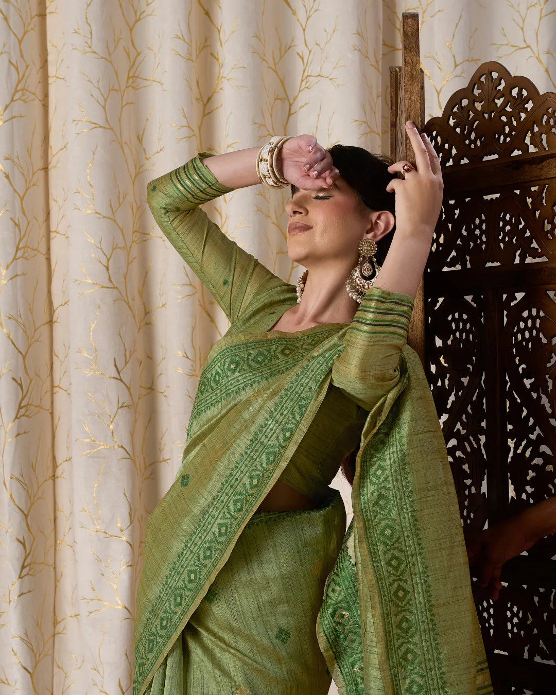 Dark Pista Tassar Silk Saree with Jamdani Resham Border