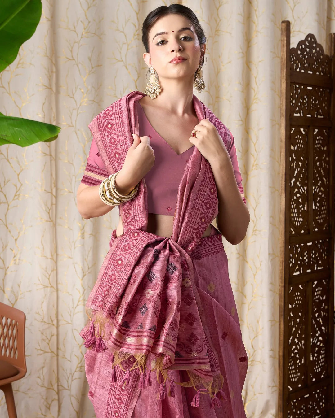 Onion Pink Jamdani Tassar Silk Saree with Resham Border