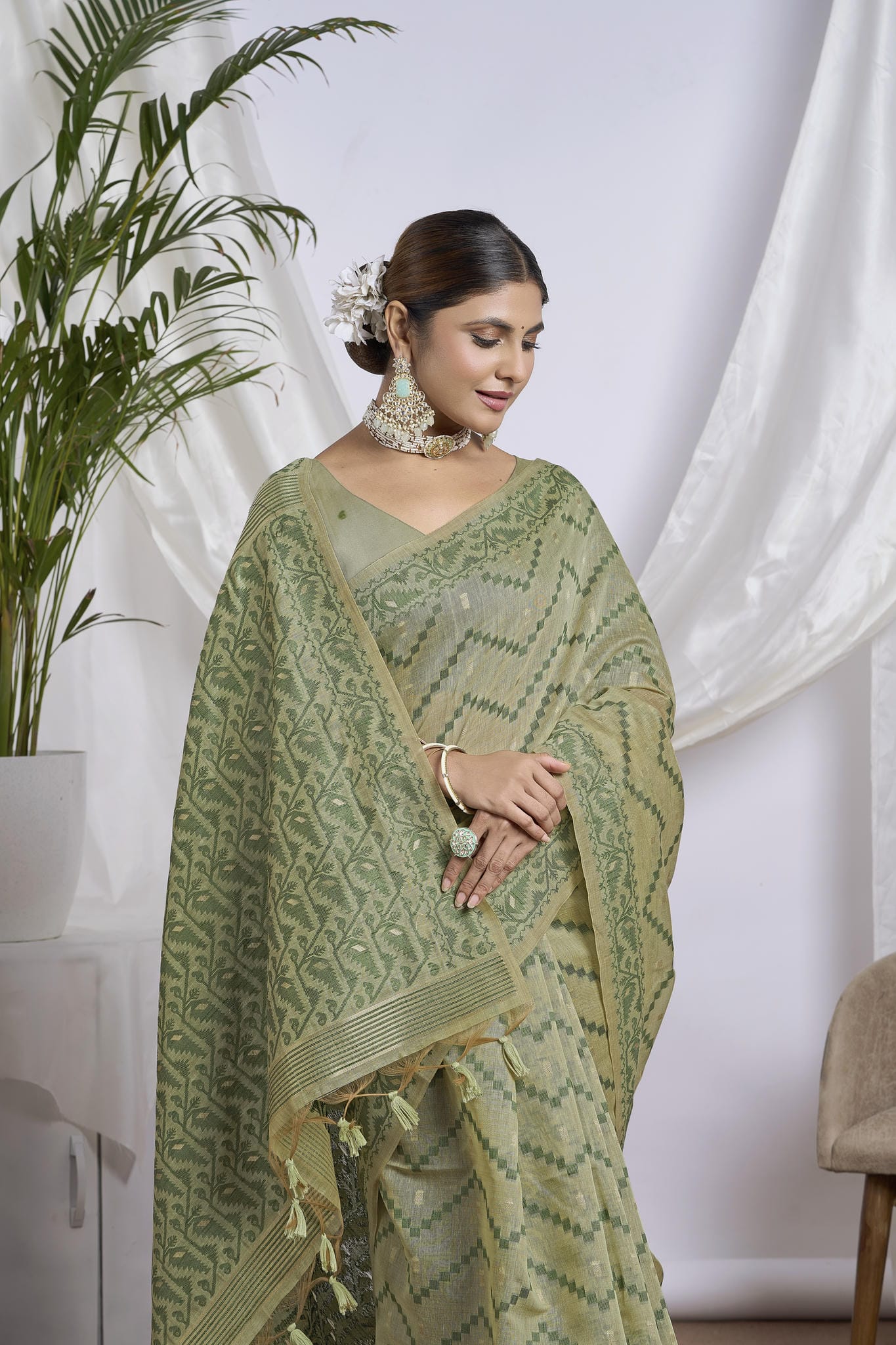 Pista Green Linen-Cotton Jamdani Saree | Woven Motifs