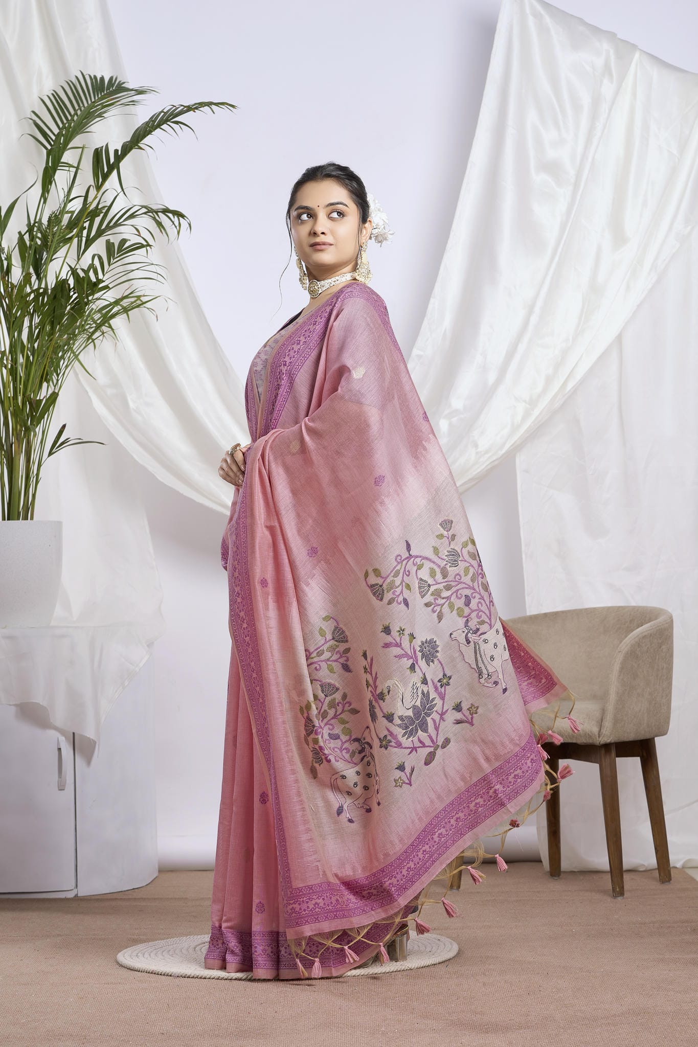 Dusty Rose Jamdani Linen-Cotton Saree | Woven Peacock Motifs