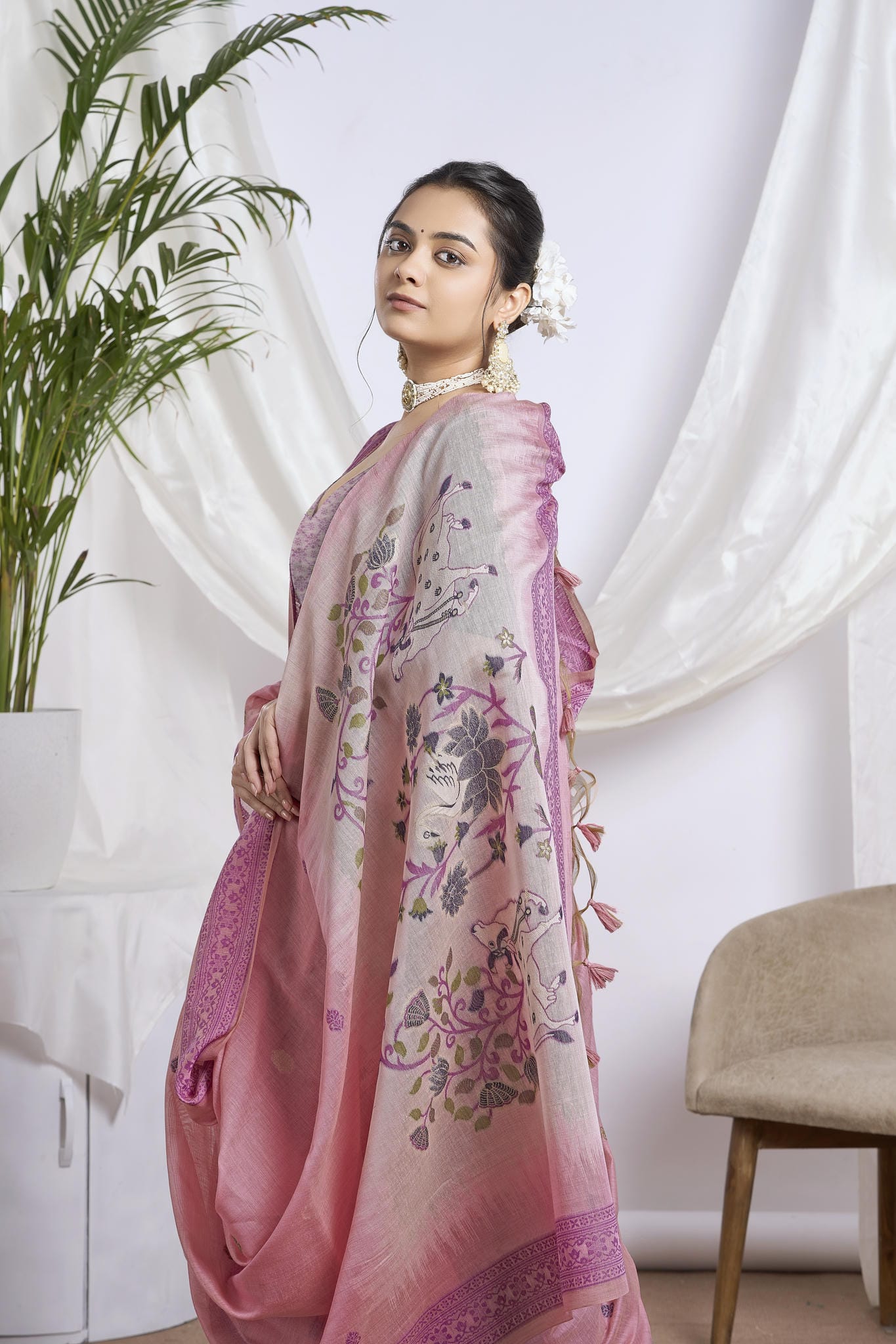 Dusty Rose Jamdani Linen-Cotton Saree | Woven Peacock Motifs