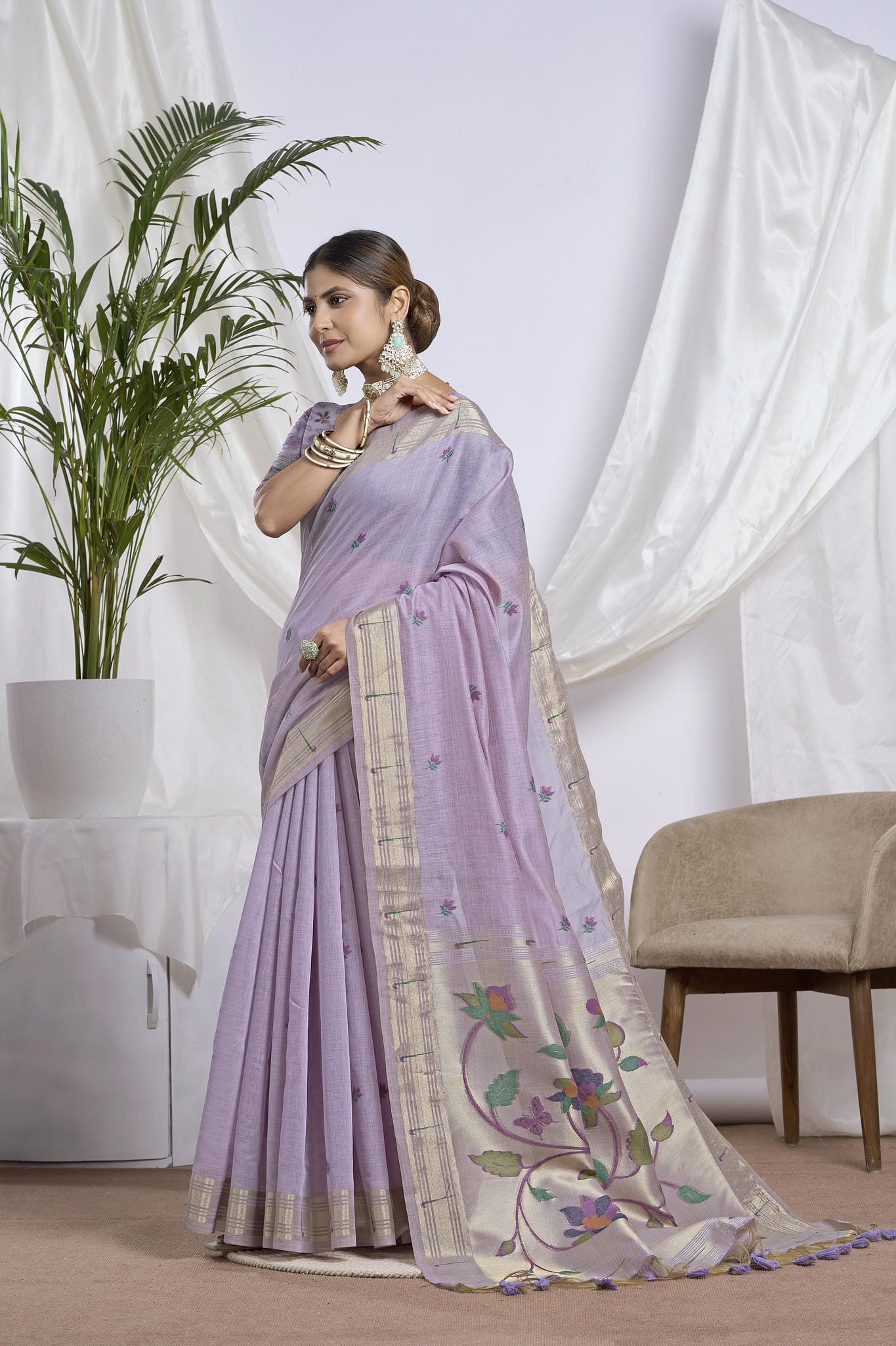 Lavender Zari Jamdani Saree | Woven Floral Vine Pallu