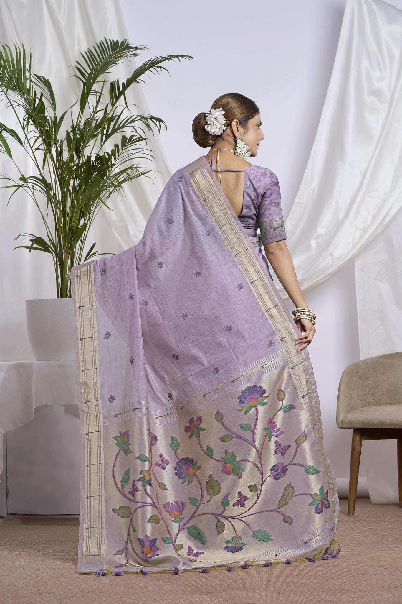 Lavender Zari Jamdani Saree | Woven Floral Vine Pallu