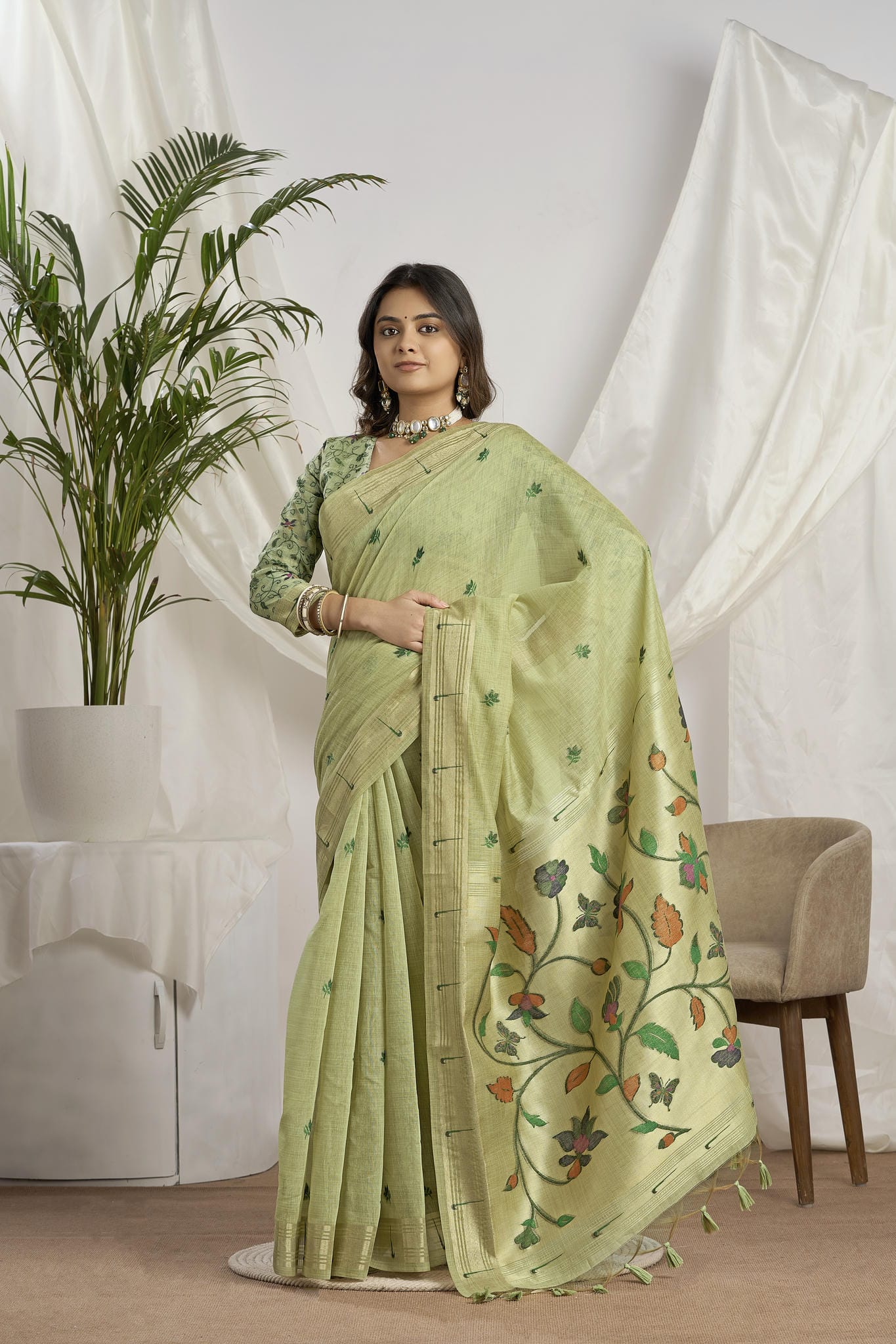 Pista Green Silk-Cotton Saree | Zari Jamdani Floral Vine