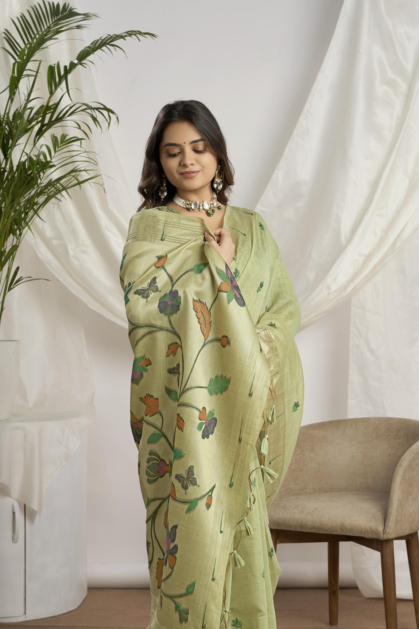 Pista Green Silk-Cotton Saree | Zari Jamdani Floral Vine