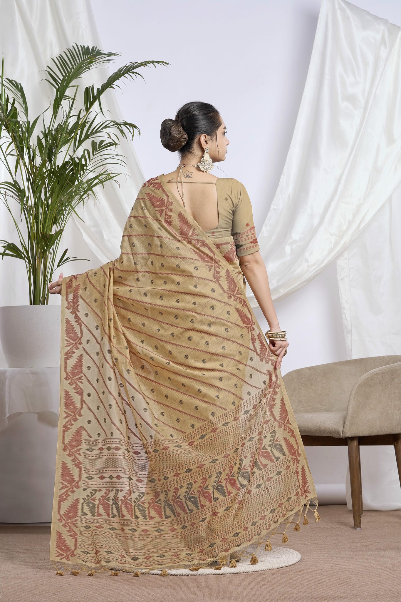 Dusty Beige Jamdani Muga Cotton Saree | Woven Geometric Motifs and Jamdani Border