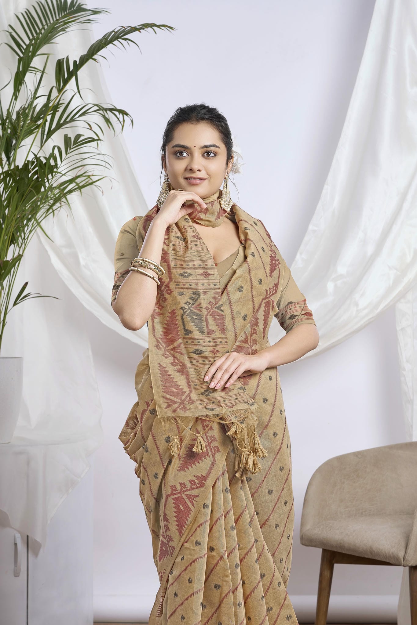 Dusty Beige Jamdani Muga Cotton Saree | Woven Geometric Motifs and Jamdani Border