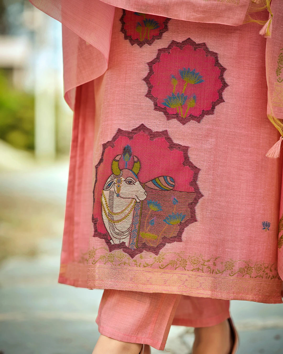Heritage Bloom – Pink Rangkat Muga Cotton Suit with Pichwai Art