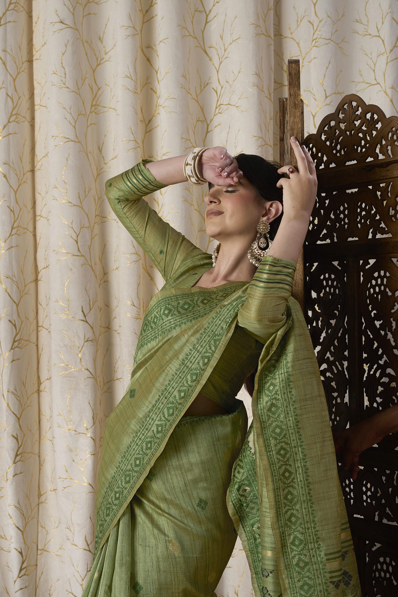 Olive Green Silk-Cotton Jamdani Saree with Woven Geometric Border