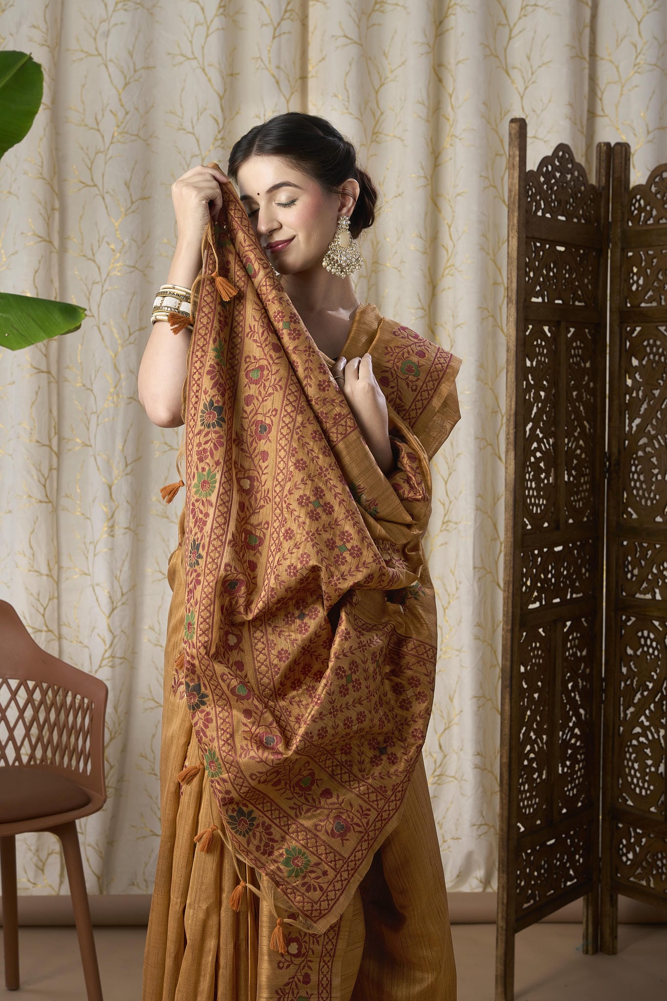 Mustard Yellow Linen-Cotton Jamdani Saree with Ethnic Motifs