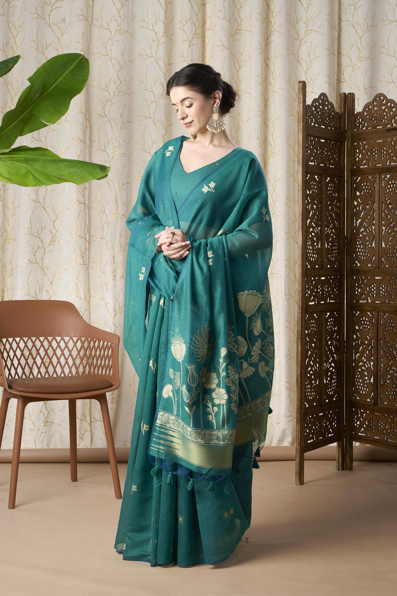 Peacock Blue Linen-Cotton Jamdani Saree with Golden Zari Motifs