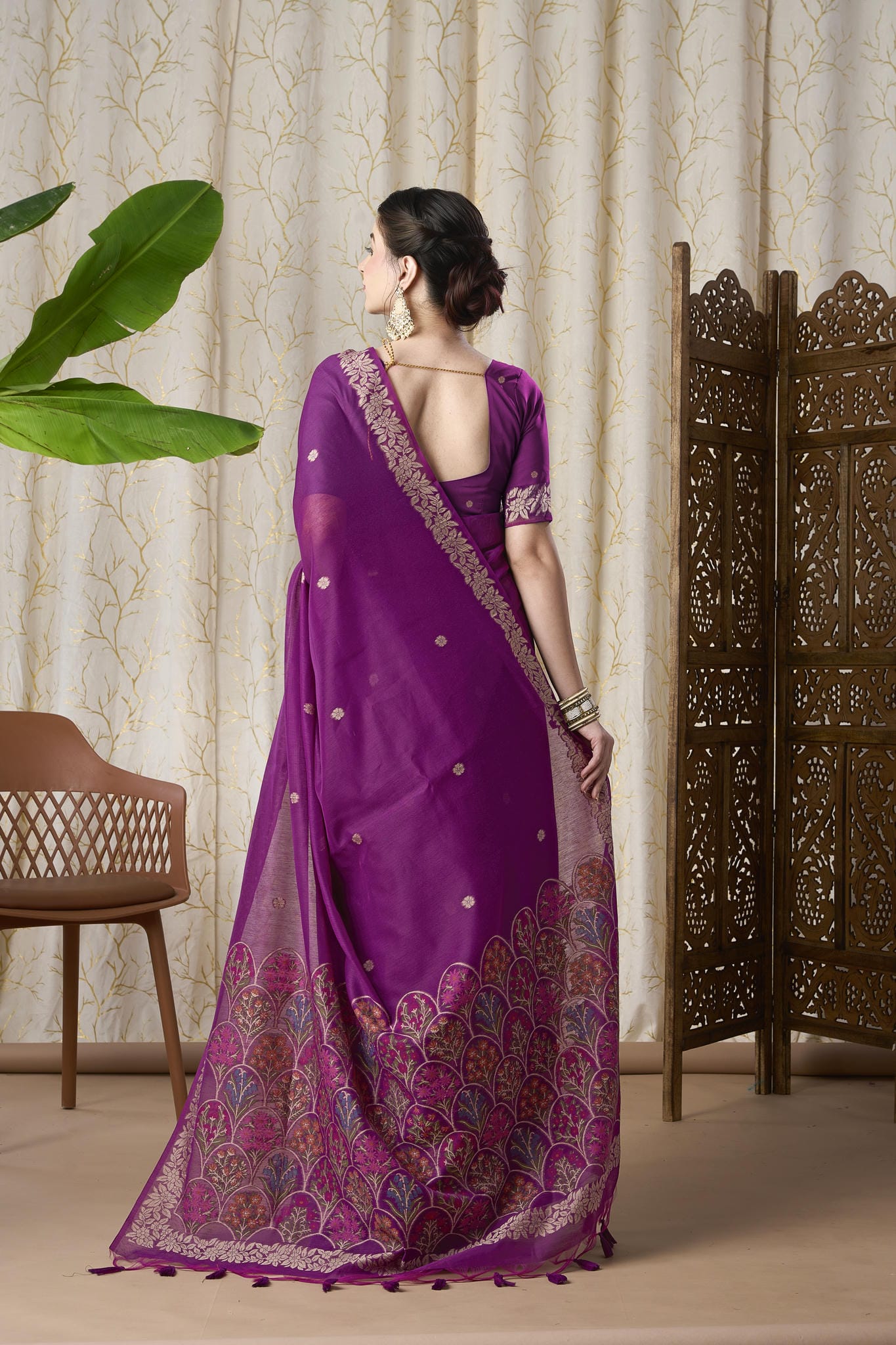 Royal Purple Linen-Cotton Jamdani Saree with Woven Pallu