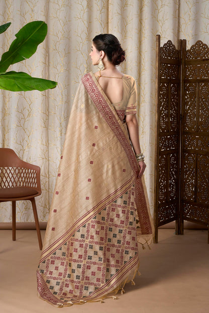 Beige Silk-Cotton Jamdani Saree with Woven Geometric Patterns