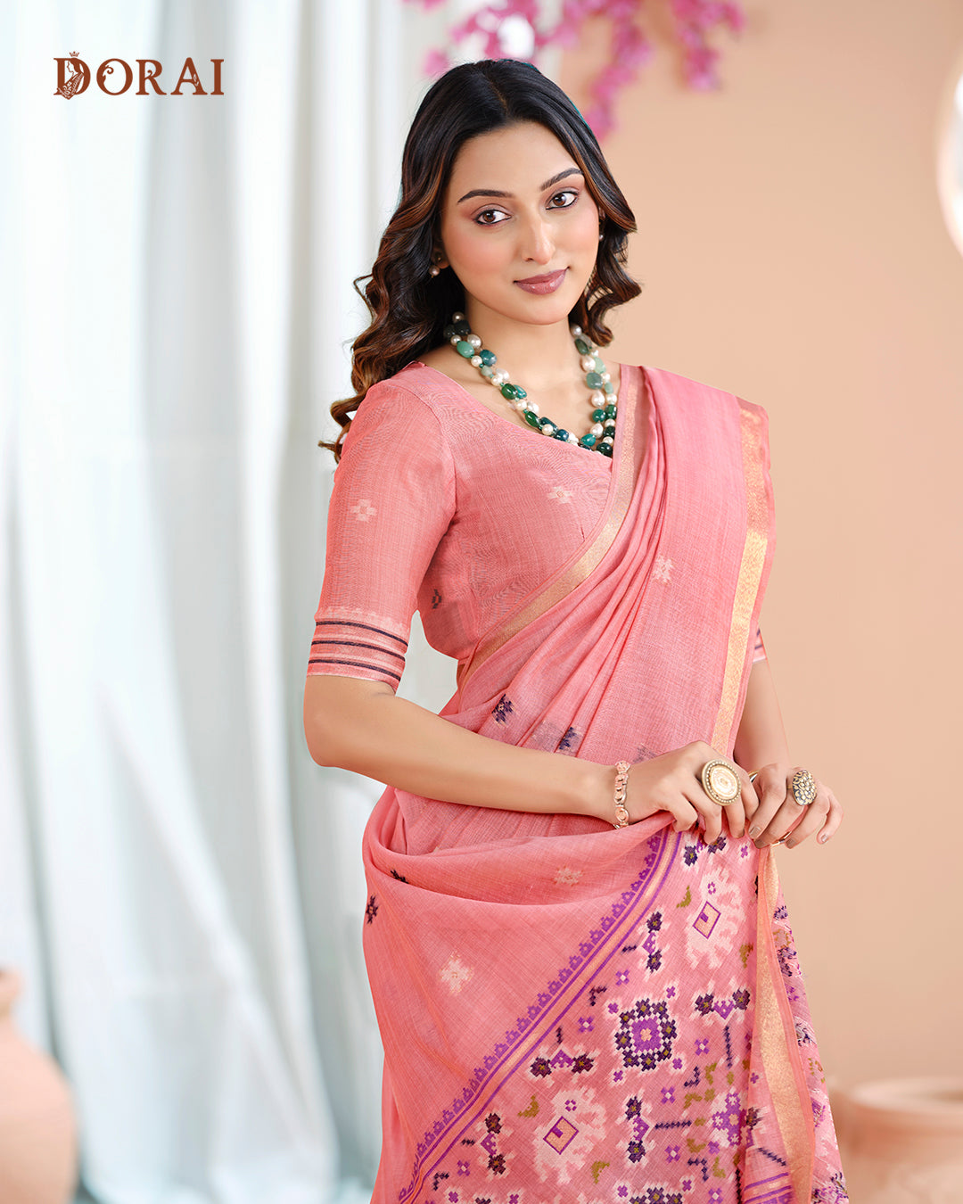 Pale Olive Green Jamdani Muga-Cotton Saree | Traditional Patola Pallu Woven Motifs