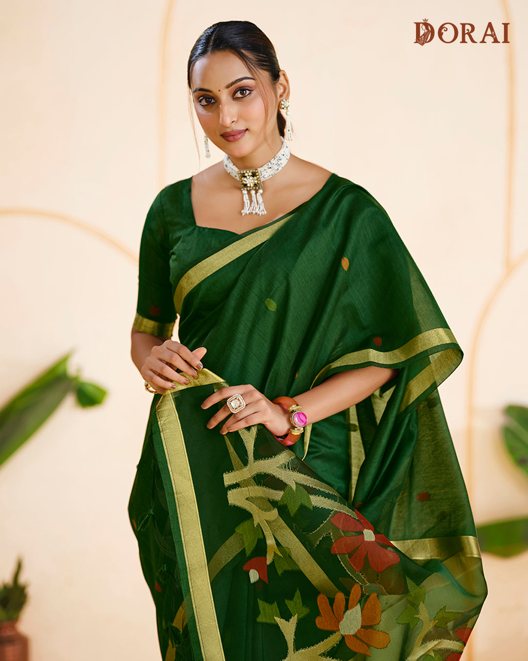 Forest Green Jamdani MugaCotton Saree | Golden Zari & Floral Oragana Pallu